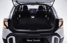 Kia Stonic, 2025, boot, maximum